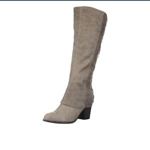 Fergalicious Tootsie Doe Boot